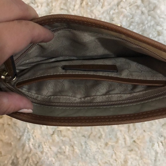 Michael Kors Bags Michael Kors Army Green Crossbody Poshmark